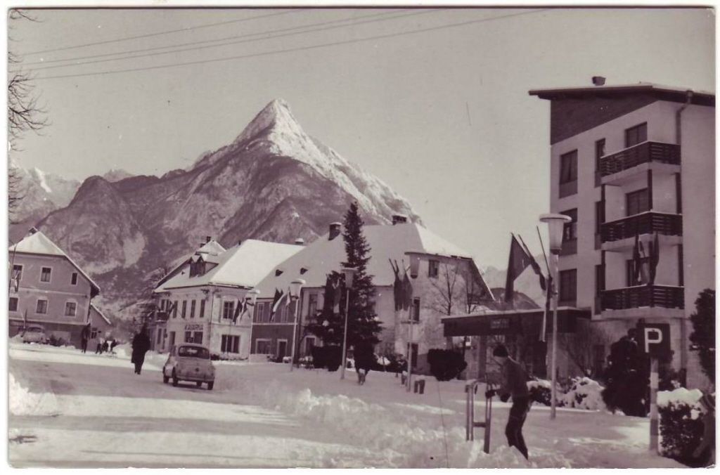 1967_postcard_of_Bovec.jpg