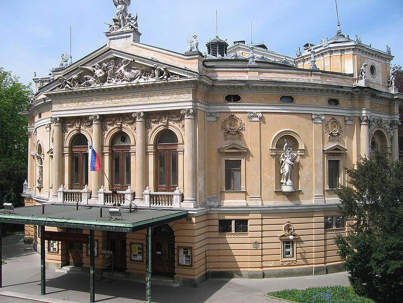 800px-Opera-Ljubljana.JPG