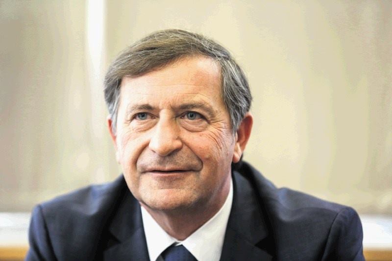 Karl Erjavec - DeSUS facebook.jpg