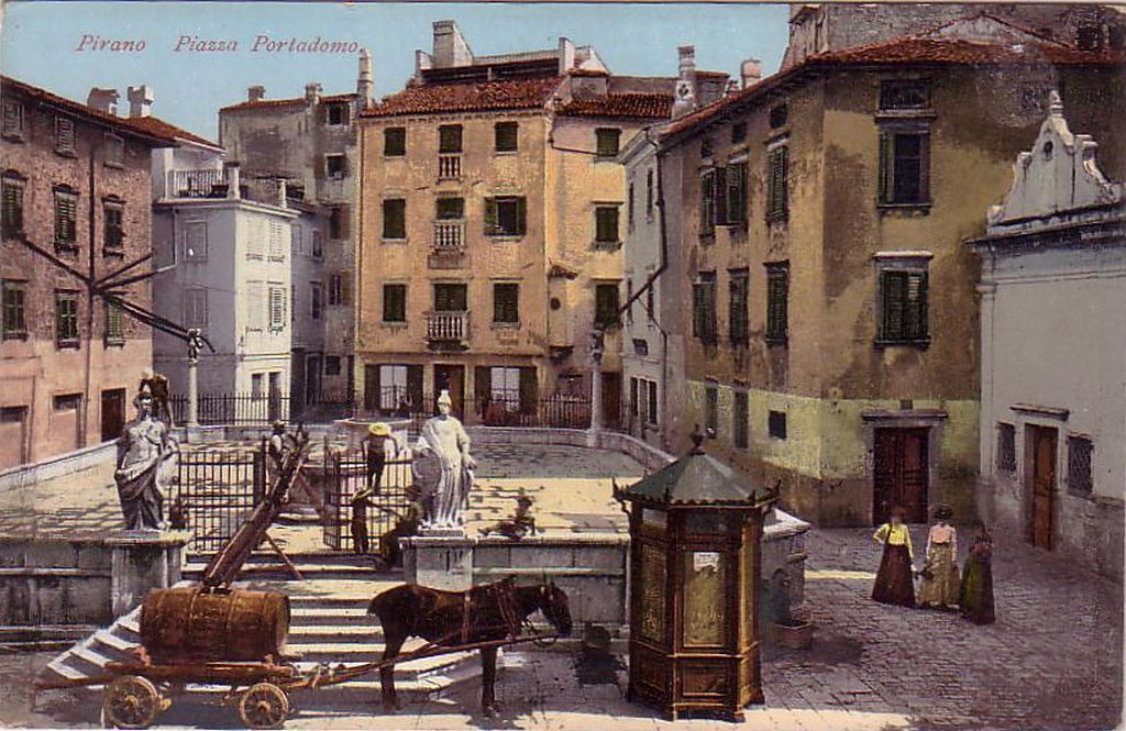 Postcard_of_Piran_1915-25.jpg