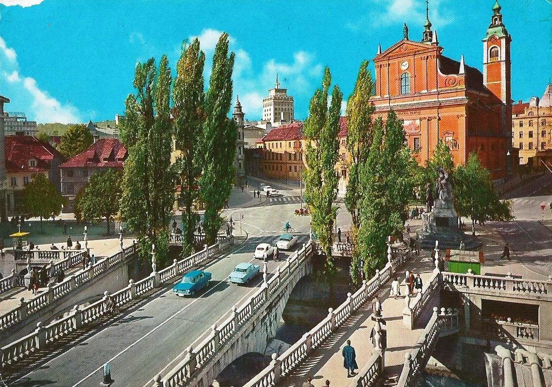 Postcard_of_Prešeren_Square_1967.jpg