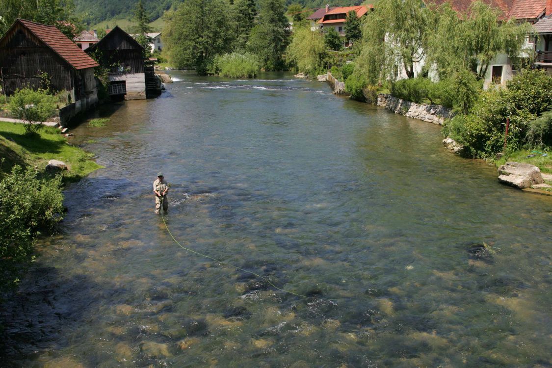 fly fishing in Slovenia (6).jpg