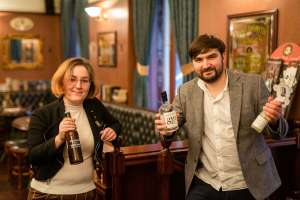 Anita Calavita of Pelicon and Miha Bratina of Bratinov Gin at Sir Williams Pub, Ljubljana