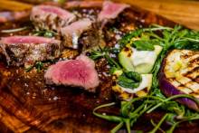 Grilled beef and vegetables