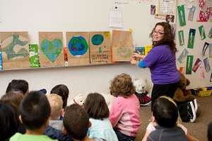 Slovene-English Dual Text: Kako Ukrotiti Svoje Učitelje