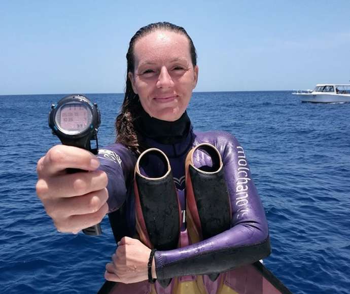 Freediving: Alenka Artnik Sets New World Record