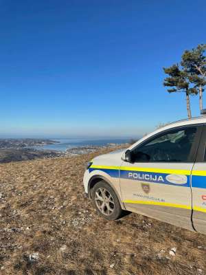 693 Illegal Border Crossings in January - Most Afghan Nationals, Most Caught by Koper Police
