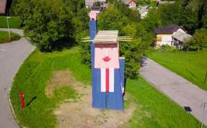 Kickstarter to Save Trump Sculpture, Add Beer Flowing from Groin