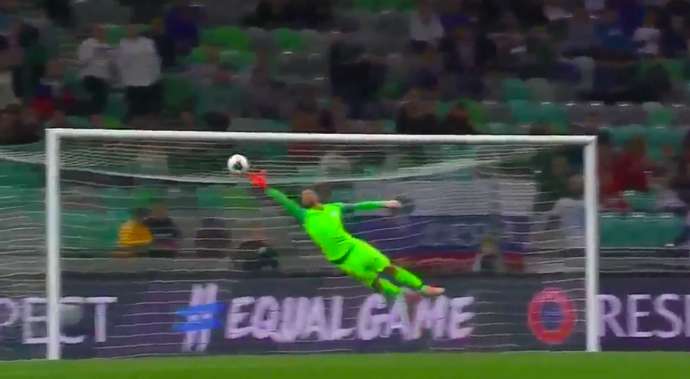 Football: Slovenia Beat Israel, 3:2 (Video)