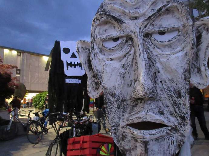 A sculpture of Janša at a recent protest