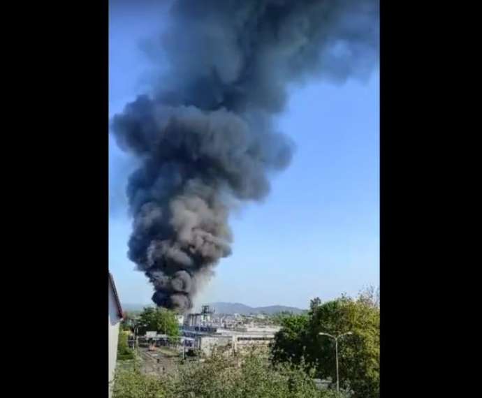 Explosion at Melamin Chemical Factory in Kočevje – Locals Told to Stay Inside, Close Windows (Video)