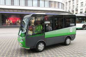 An electric &quot;Kavilir&quot; will take you anywhere within the pedestrianised area, for free, one of the city&#039;s attempts to improve accessibility