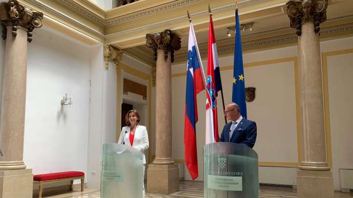 Slovenian Foreign Minister Tanja Fajon, and Croatian FM Gordan Grlić Radman 