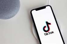 TikTok Bo Morda Res Ukinjen, a Če Že, Za Zdaj Le v ZDA