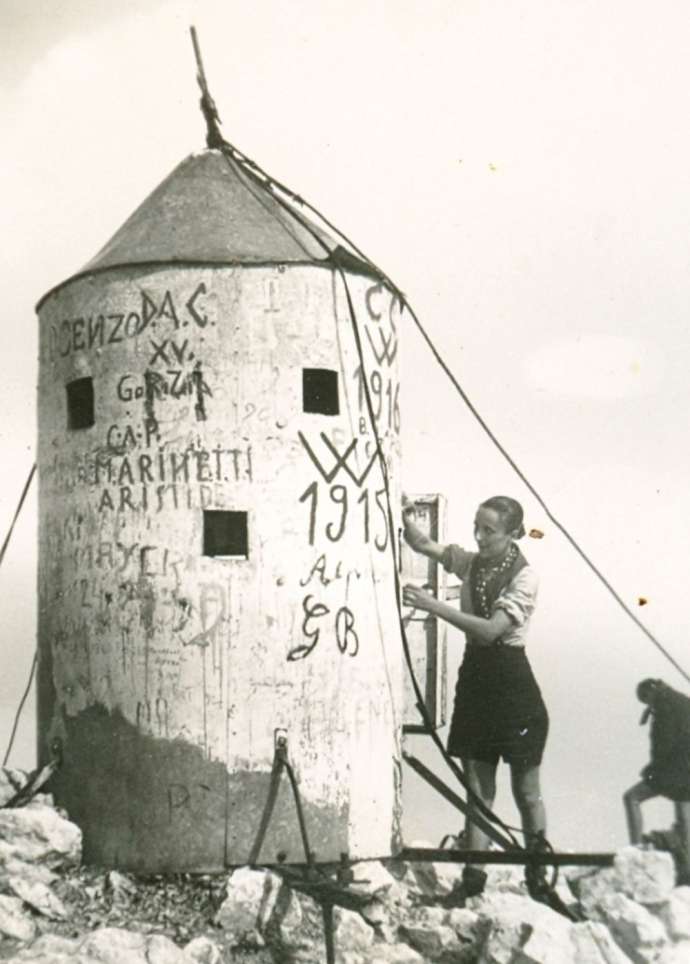 Scribbling on Aljaž Tower sometime in-between the two World Wars