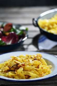 Potato and Pasta, or Grenadirmarš