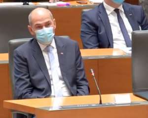 Janša Happy to Congratulate Whoever Wins US Election, Claims Result Unclear