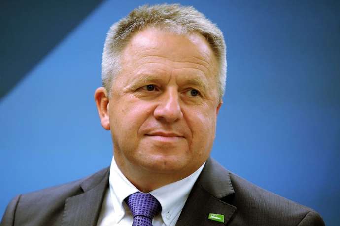 Minister Zdravko Počivalšek